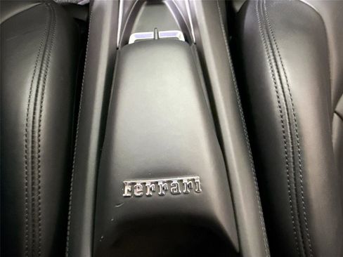 Used 2020 Ferrari F8 Tributo image 23