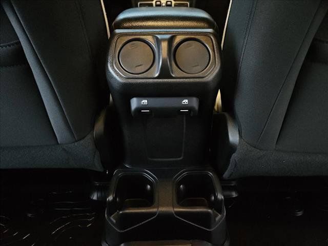 Used 2021 Jeep Wrangler Unlimited Sport AWD/4WD image 17