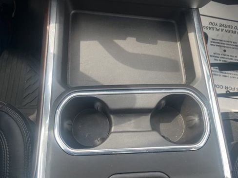 Used 2024 Chevrolet Silverado 3500 High Country image 30