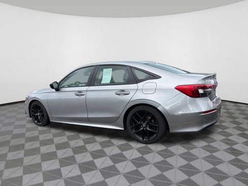 Used 2024 Honda Civic Sport image 5