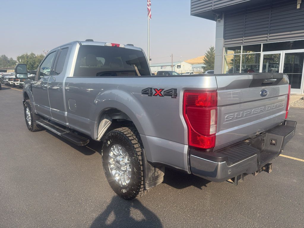 Certified 2022 Ford F250 XLT w/ XLT Premium Package AWD/4WD image 12