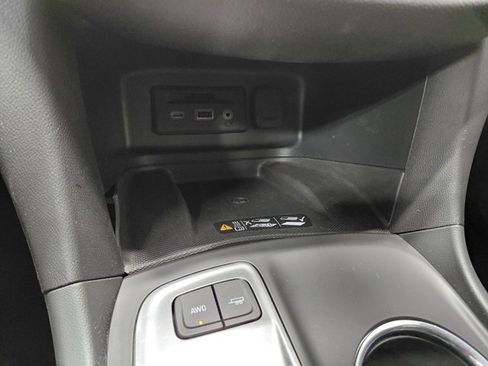 Used 2019 Chevrolet Equinox Premier image 30