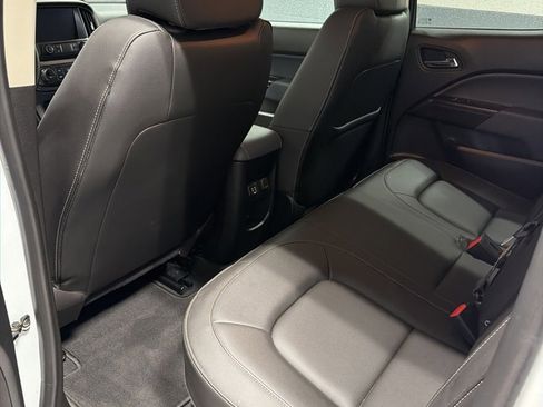 Used 2022 Chevrolet Colorado Z71 w/ Safety Package image 6