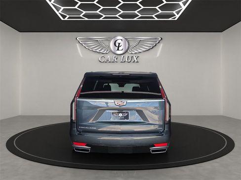 Used 2021 Cadillac Escalade Premium Luxury w/ Driver Assist Tech Package image 5