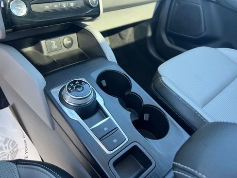 Certified 2023 Ford Escape Platinum AWD/4WD image 16