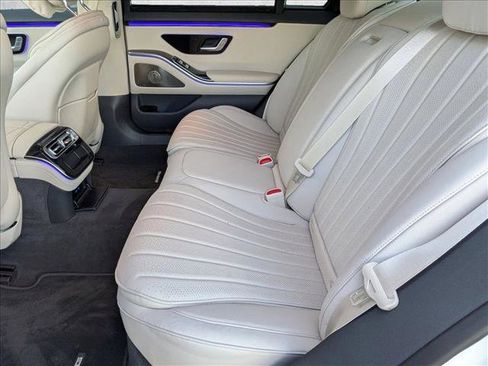 Used 2023 Mercedes-Benz S 500 4MATIC image 17