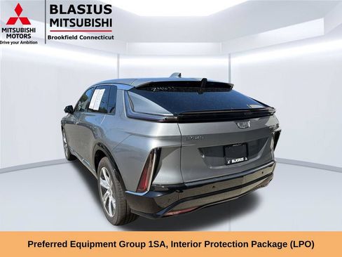 Used 2024 Cadillac Lyriq Tech w/ Driver Assist Package AWD/4WD image 8