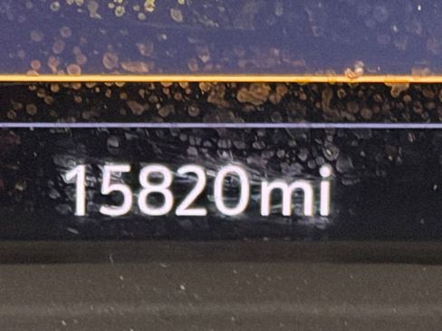 Used 2023 Buick Envision Essence image 19