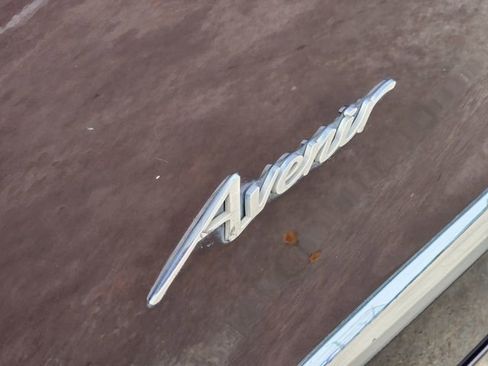 Used 2021 Buick Enclave Avenir w/ Avenir Technology Package image 12