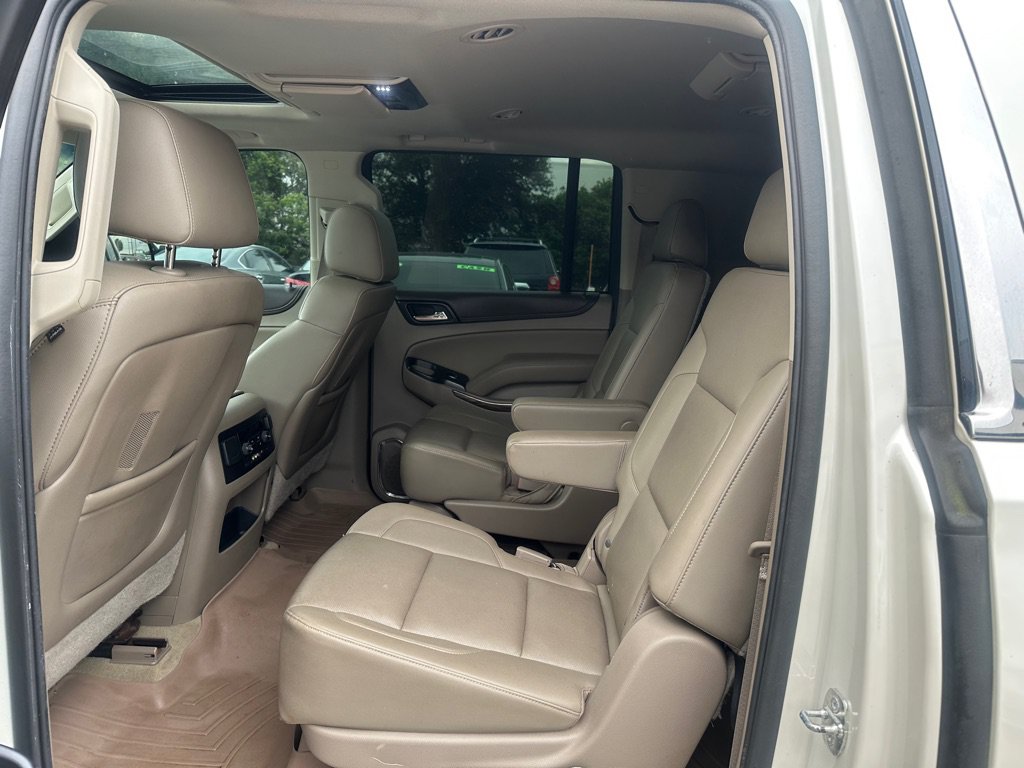 Used 2015 GMC Yukon XL SLT w/ Open Road Package RWD image 14
