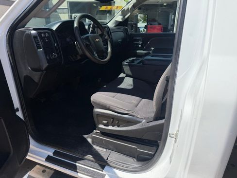 Used 2018 Chevrolet Silverado 3500 W/T w/ WT Convenience Package AWD/4WD image 10