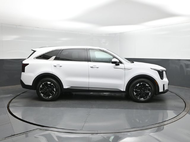 Used 2026 Kia Sorento S FWD image 20
