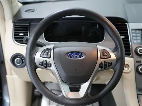 Used 2014 Ford Taurus SE FWD image 13
