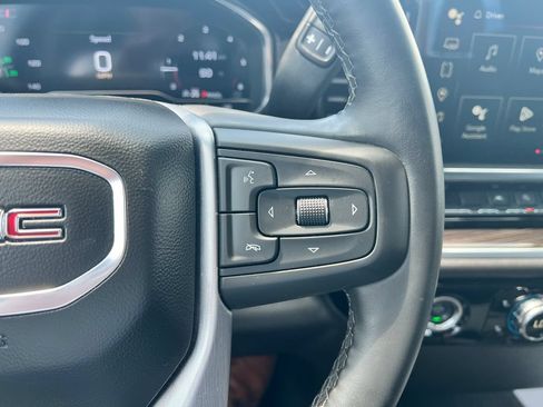 Used 2024 GMC Sierra 1500 Elevation AWD/4WD image 21