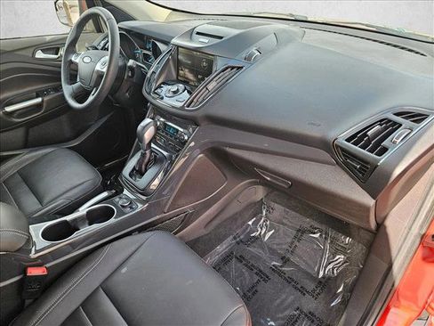 Used 2015 Ford Escape Titanium image 21