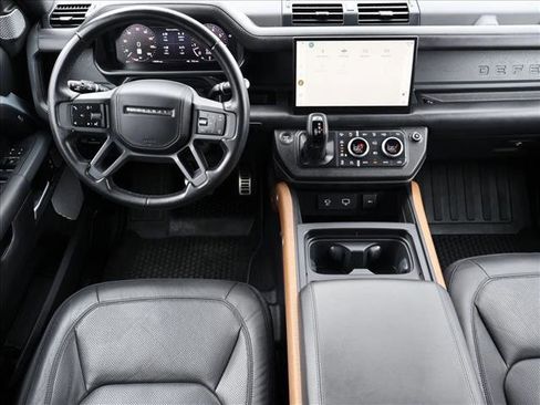 Used 2023 Land Rover Defender 130 X AWD/4WD image 25