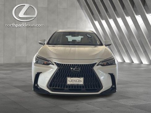 Certified 2025 Lexus NX 250 FWD w/ Accessory Package (Z1) image 27