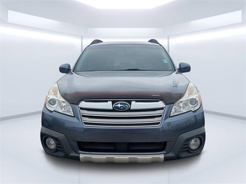 Used 2014 Subaru Outback 2.5i Limited image 8