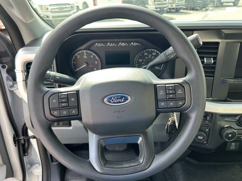 New 2026 Ford F550 4x4 Regular Cab Super Duty image 23