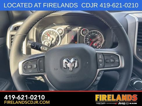 New 2026 RAM 1500 Big Horn w/ Night Edition AWD/4WD image 25