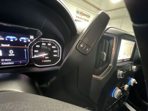 Certified 2023 GMC Sierra 3500 Denali w/ Denali Ultimate Package image 16