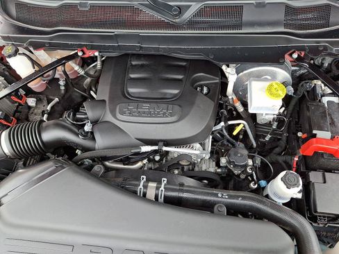 Certified 2024 RAM 2500 Big Horn w/ Sport Appearance Package AWD/4WD image 28