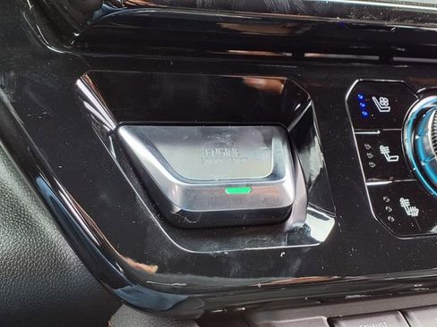 New 2025 GMC Sierra 2500 AT4 w/ AT4 Premium Plus Package image 21