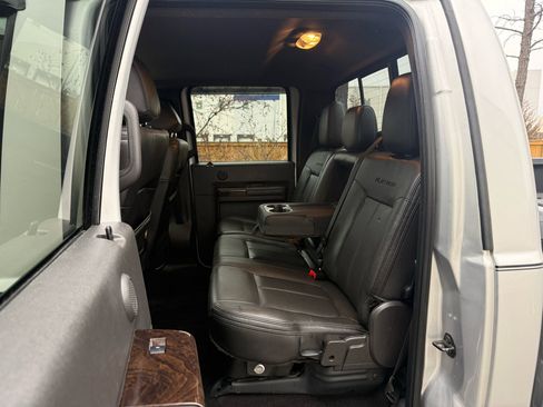 Used 2015 Ford F250 Platinum image 19