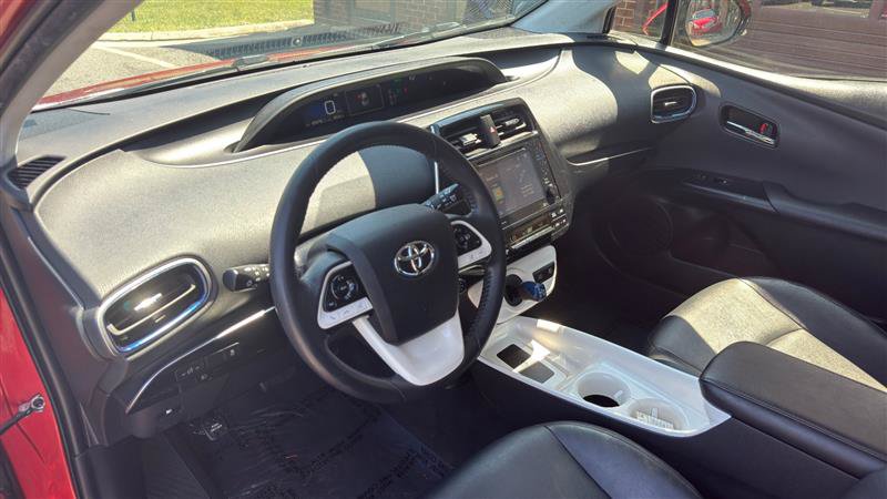 Used 2017 Toyota Prius Three Touring w/ Protection Package FWD image 27