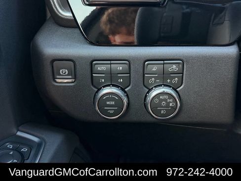 New 2026 GMC Sierra 1500 Elevation w/ Elevation Premium Package AWD/4WD image 18