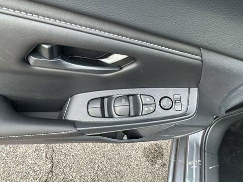 New 2025 Nissan Sentra S image 12