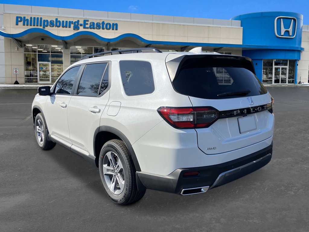 New 2026 Honda Pilot EX-L image 3