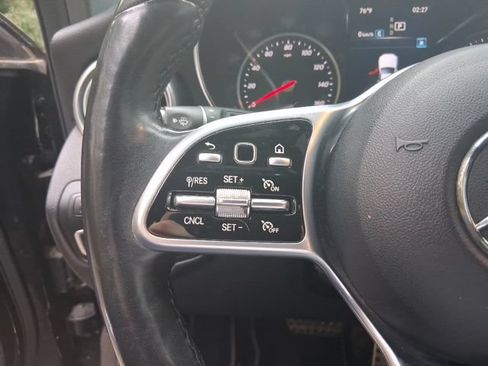 Used 2020 Mercedes-Benz GLC 300 4MATIC w/ AMG Line image 17
