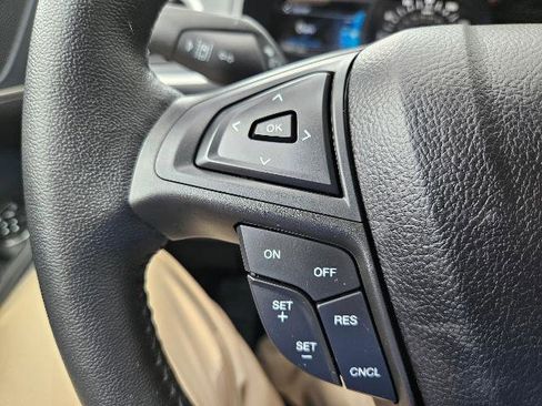 Certified 2022 Ford Edge SEL w/ Sport Appearance Package image 21