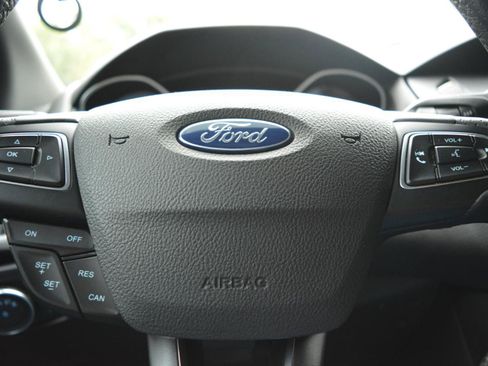 Used 2017 Ford Focus ST FWD image 19
