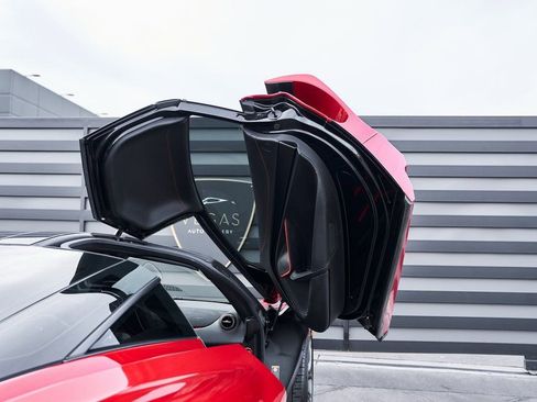 Used 2021 McLaren 720S Performance image 33