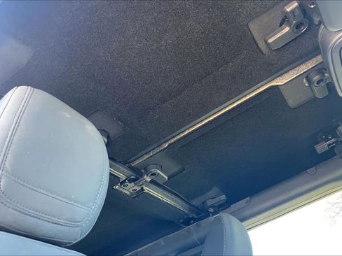 Certified 2023 Ford Bronco 2-Door w/ Sasquatch Package image 13