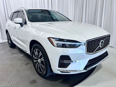 Used 2022 Volvo XC60 T8 Inscription w/ Advanced Package AWD/4WD image 24