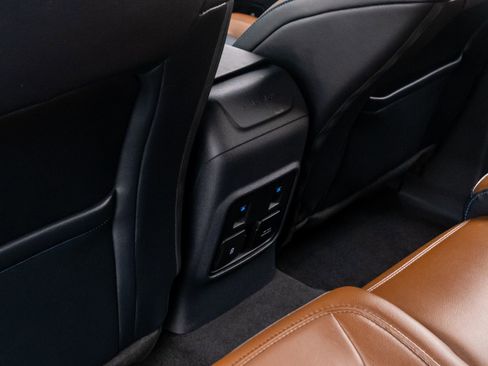 Used 2022 Ford Bronco Outer Banks image 17