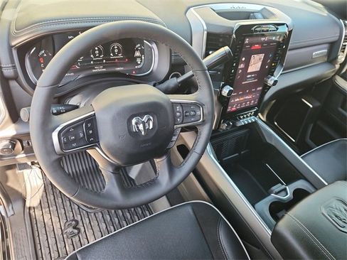 Used 2025 RAM 2500 Laramie w/ Night Edition image 10