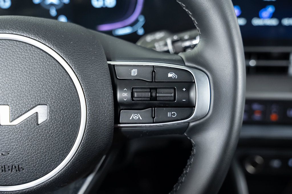 Used 2024 Kia Sportage X-Line w/ X-Line Premium Package AWD/4WD image 28