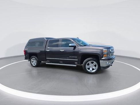 Used 2015 Chevrolet Silverado 1500 LTZ w/ LTZ Plus Package AWD/4WD image 2