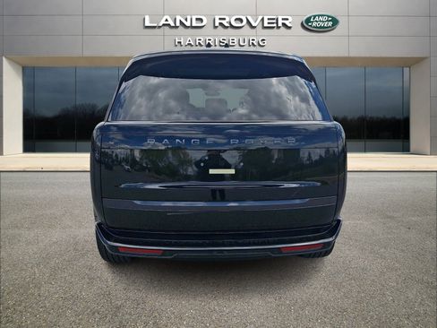New 2026 Land Rover Range Rover Long Wheelbase SE AWD/4WD image 3