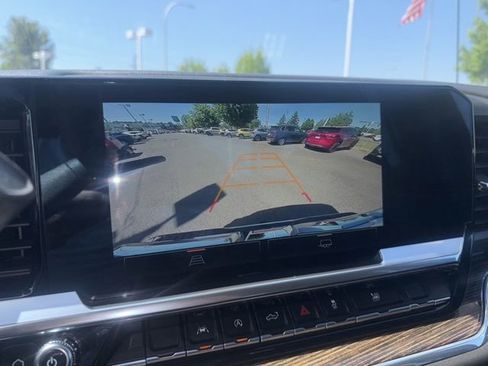 Used 2023 GMC Sierra 1500 SLE AWD/4WD image 26