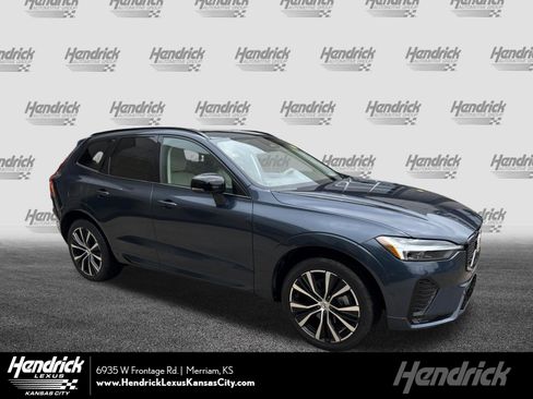 Used 2024 Volvo XC60 B5 Plus w/ Protection Package Premier AWD/4WD image 1