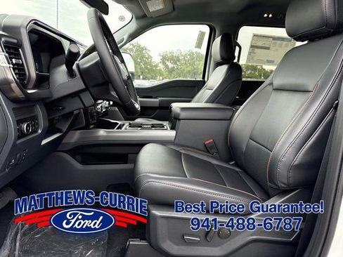 New 2026 Ford F250 Lariat w/ Black Appearance Package AWD/4WD image 10