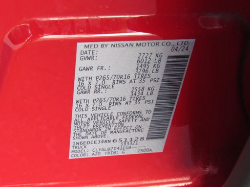 Used 2024 Nissan Frontier SV image 13