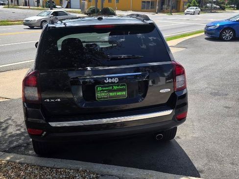 Used 2016 Jeep Compass High Altitude AWD/4WD image 7