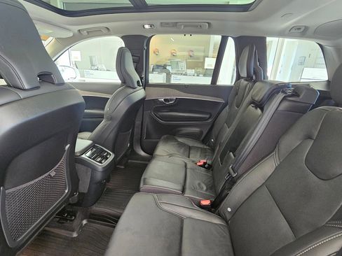 Certified 2022 Volvo XC90 T6 Inscription w/ Climate Package image 16