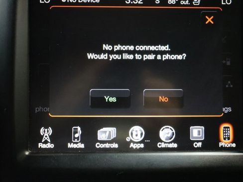 Used 2016 RAM 3500 Laramie w/ Convenience Group image 98